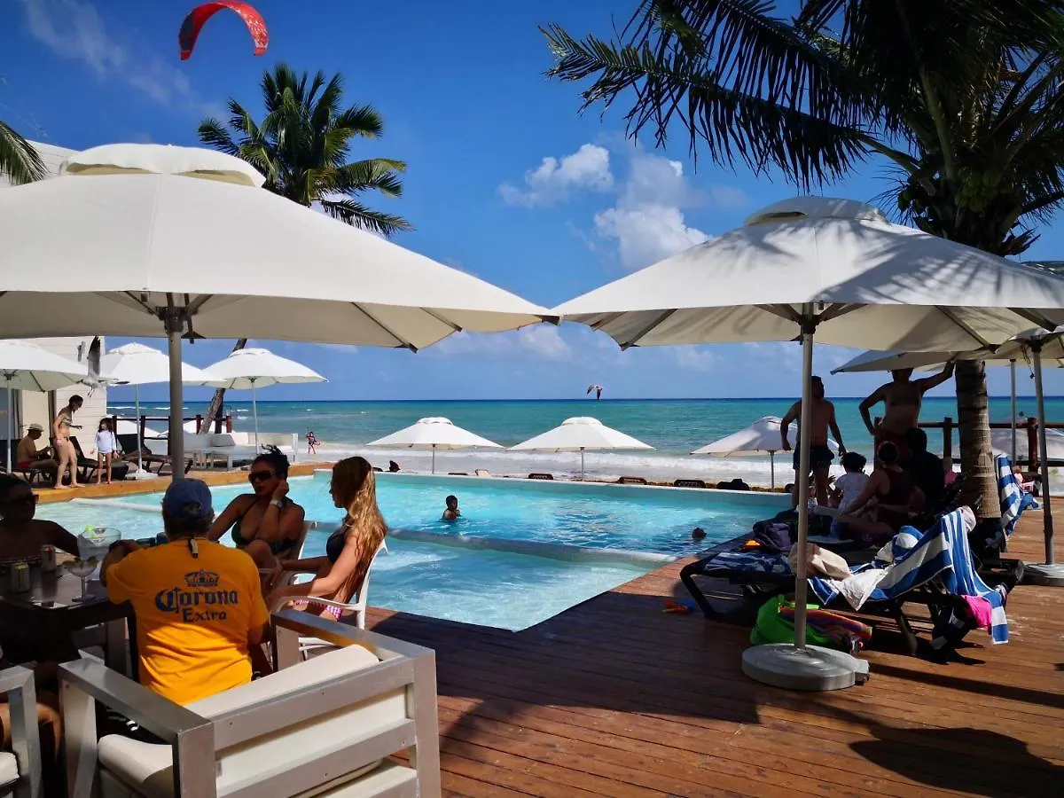 Beachside Grand Coral El Amanecer de Frida Playa del Carmen 0*,